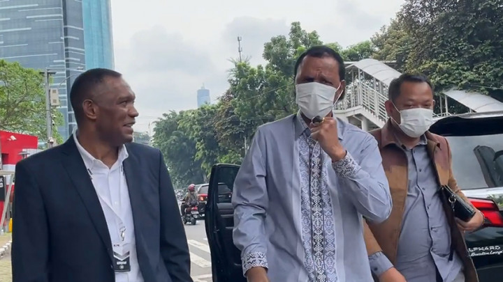 Hercules Bentak Wartawan Saat Tiba di Gedung KPK