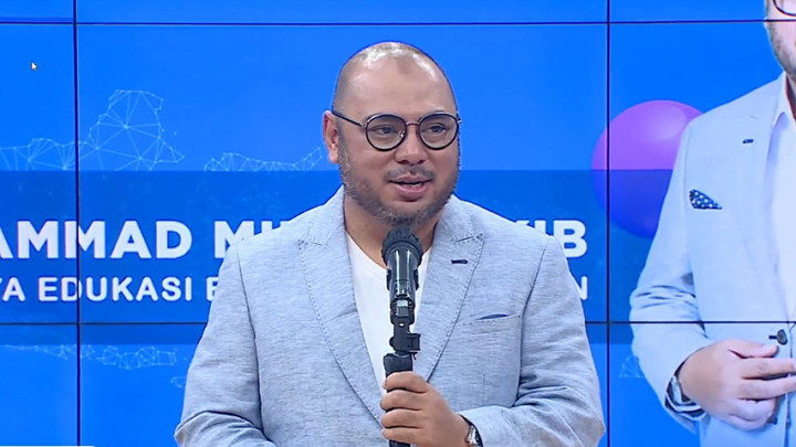 Mirdal Akib: Perjuangan dan Tujuan Beasiswa OSC 2022 Demi Generasi Muda