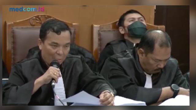 Jaksa Pembaca Tuntutan Bharada E Bergetar, Kamaruddin: Bertentangan dengan Nurani