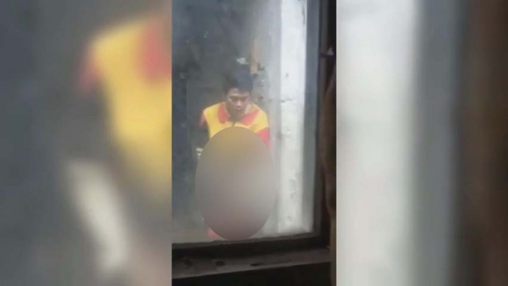 Viral! Pengamen Badut Pelaku Aksi Eksibisionis Meresahkan Warga