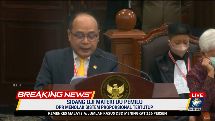 DPR Tolak Sistem Pemilu Proporsional Tertutup