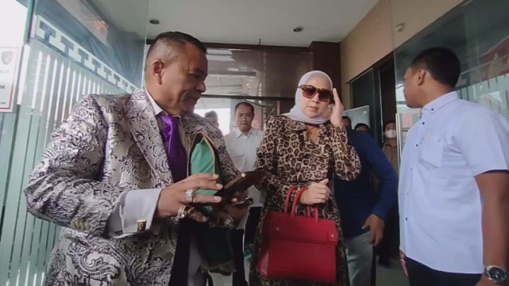 Venna Melinda Tegaskan Tidak Akan Berdamai Dengan Ferry Irawan