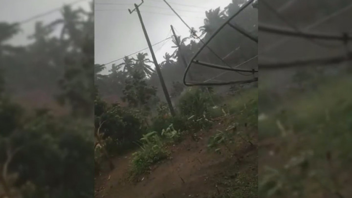 17 Rumah Warga di Lampung Porak Poranda Ditiup Puting Beliung