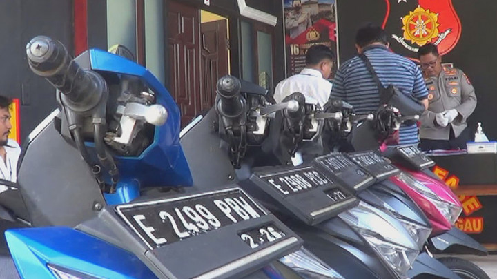 Polisi Tangkap Ibu dan Anak Penadah Motor Ilegal