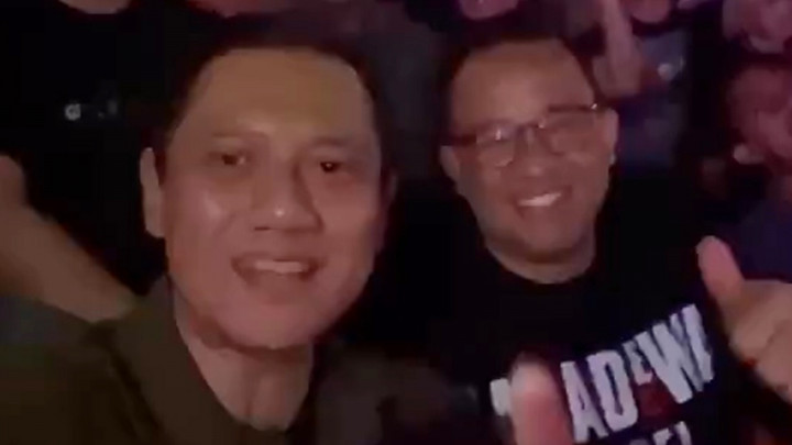 Momen Anies Baswedan dan AHY Nonton Bareng Konser Dewa 19 di JIS