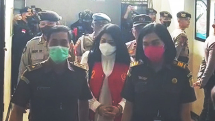 Putri Candrawathi Tiba di PN Jaksel Jelang Sidang Vonis