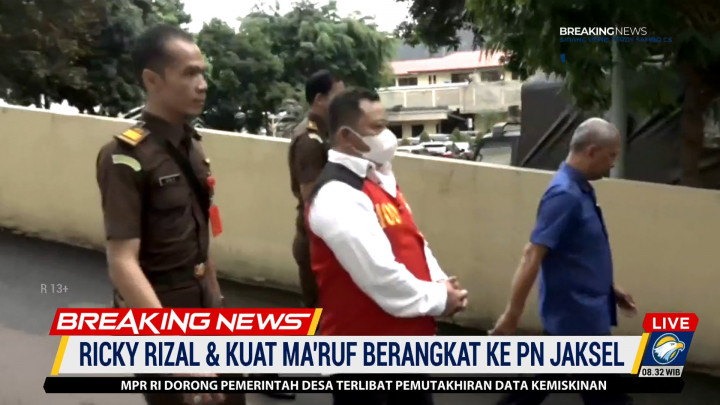 Jelang Sidang Vonis, Kuat Ma'ruf Berangkat ke PN Jaksel