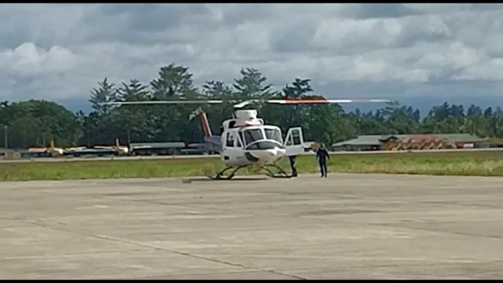 Penampakan Pilot Susi Air Bersama KKB Pimpinan Egianus Kogoya