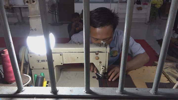 Warga Binaan Lapas Dapat Penghasilan dari Kreasi Handbag Berkualitas