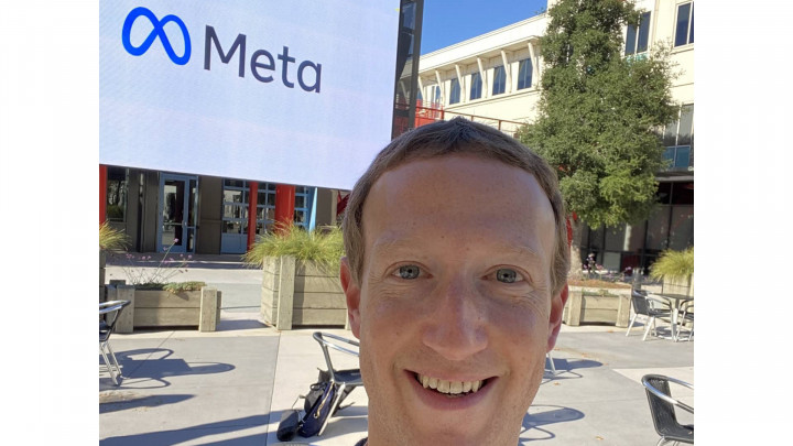 Terjadi Lagi, Owner Facebook - Instagram PHK 10.000 Pegawai