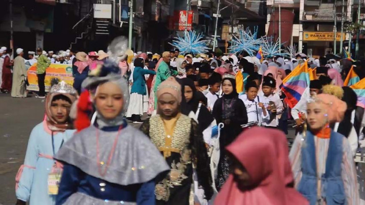 Pawai Akbar Ribuan Warga Kabupaten Rohil Sambut Bulan Ramadan