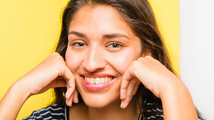 5 Makanan dan Minuman Ini Sebabkan Gigi Menjadi Kuning