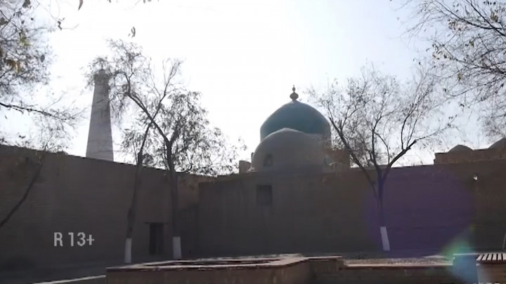 Destinasi Religi Indahnya Arsitektur Masjid Juma Khiva Uzbekistan
