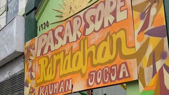 Berburu Takjil di Pasar Sore Ramadhan Kauman