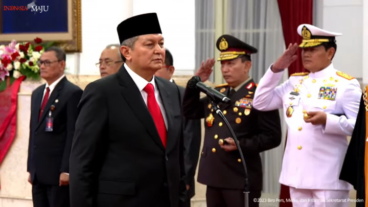 Momen Presiden Jokowi Lantik Rycko Amelza Dahniel sebagai Kepala BNPT