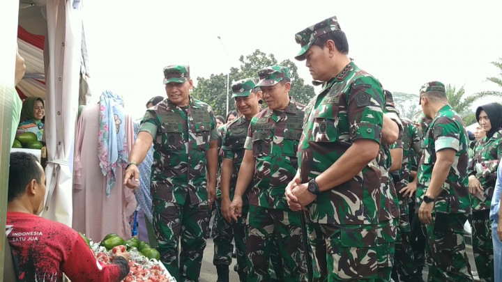 Jelang Lebaran, Panglima Yudo Margono Gelar Bazar Murah di Mabes TNI