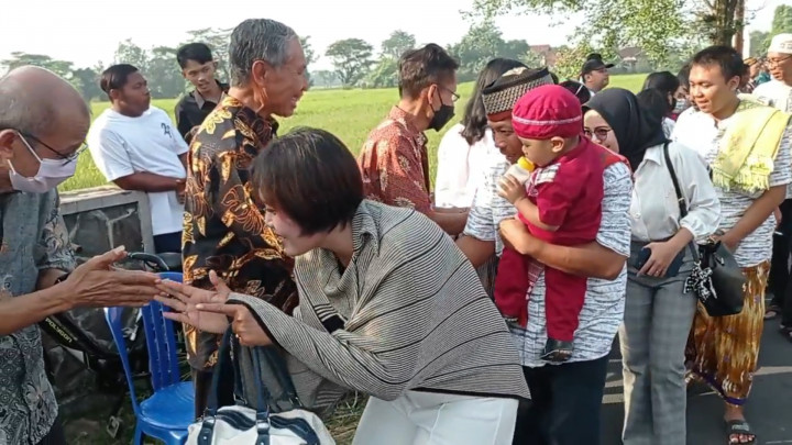 Tradisi Toleransi Beragama di Pluneng, Umat Kristiani Turut Ramaikan Idulfitri