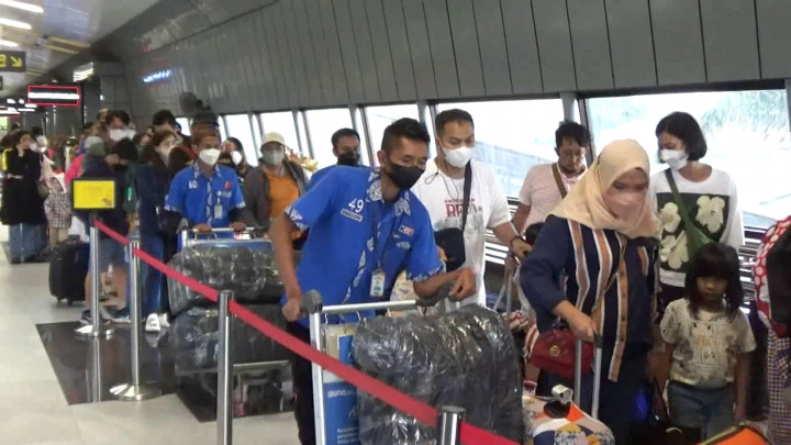 Puncak Arus Balik Mudik, Ribuan Pemudik Padati Stasiun Bandung