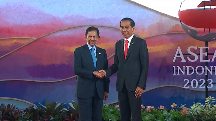 Momen Jokowi Sambut Kedatangan Pemimpin Negara di KTT ASEAN 2023