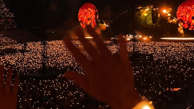 Biar Gak Minder, Ini 5 Lagu yang Harus Kamu Ingat Selama Konser Coldplay