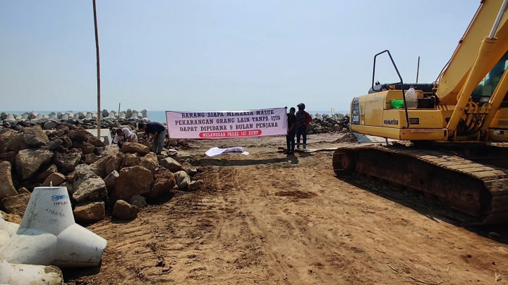 Belum Terima Ganti Rugi, Warga Kembali Blokir Proyek Tanggul Laut Raksasa