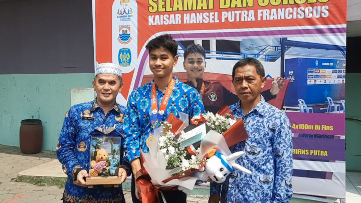 Keren! Kaisar Hansel Putra Siswa SMP Raih 2 Medali SEA Games 2023