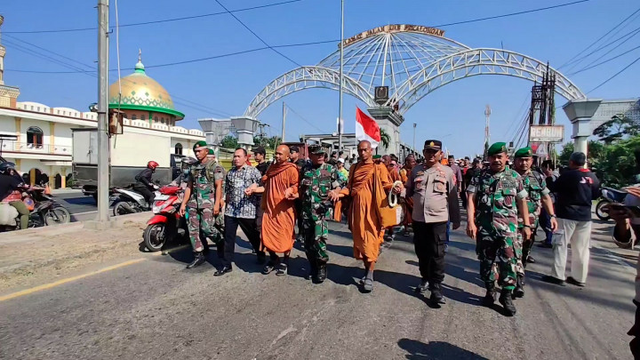 Tiba di Kota Pekalongan, Rombongan Biksu akan Menginap di Rumah Habib Luthfi