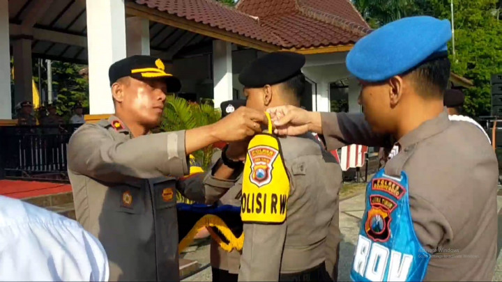 Unik! Polres Bojonegoro Launching Polisi RW