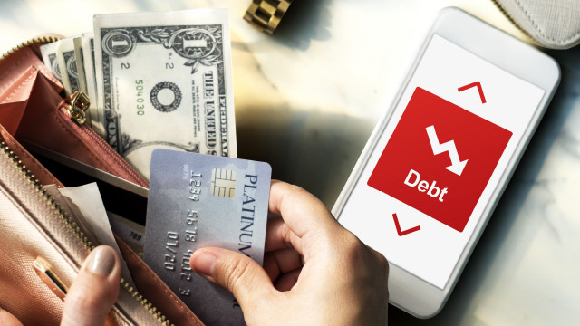 3 Alasan Kenapa Kamu Tidak Boleh Melakukan Pinjaman Online!