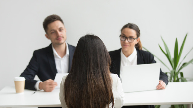 Cara Mengatasi Gugup Saat Harus Interview Kerja, Fresh Graduate Wajib Tahu!