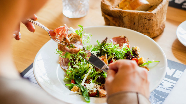 4 Tips Efektif untuk Mengurangi Rasa Lapar dengan Sehat