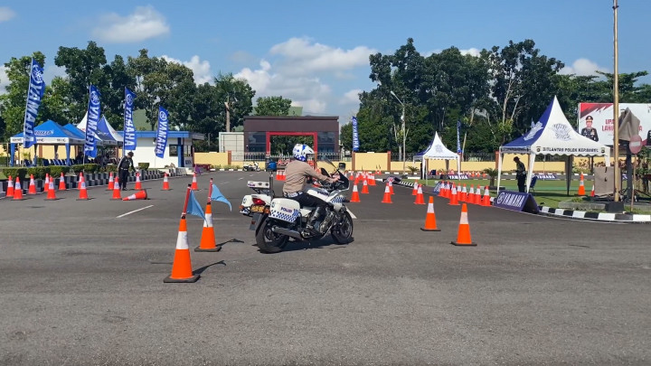 Hut ke-77 Bhayangkara, Polda Babel Gelar Lomba Safety Driving dan Riding