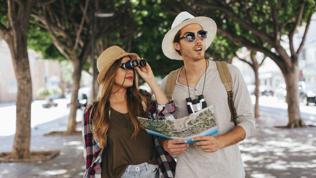 3 Cara Menjaga Suasana agar Tetap Asyik saat Traveling