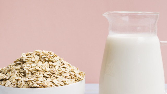 Kamu Wajib Tau! 3 Sisi Gelap Susu Oat yang Punya Dampak Buruk!