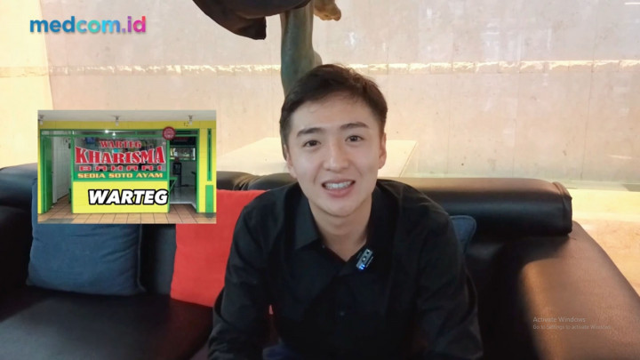 Waduh! Ternyata Yusuke Suka Makan di Warteg