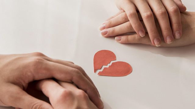 5 Tahapan Ini Sebelum Kamu Bisa Move On dari Patah Hati!