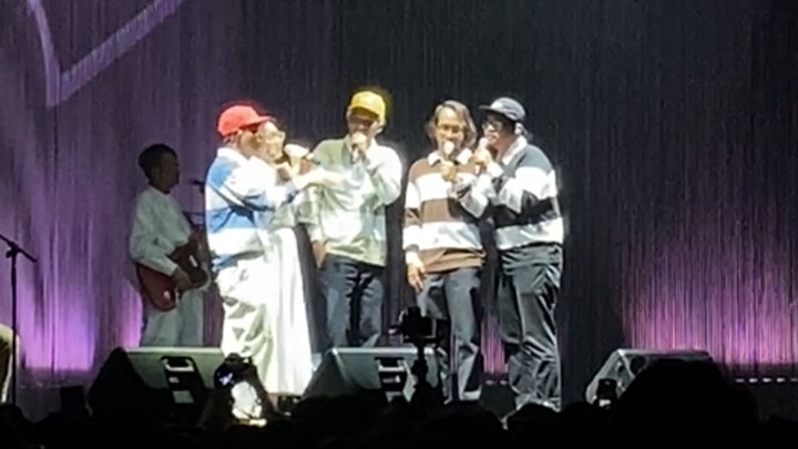 Momen The Adams Tampil di Konser Rimpang Efek Rumah Kaca