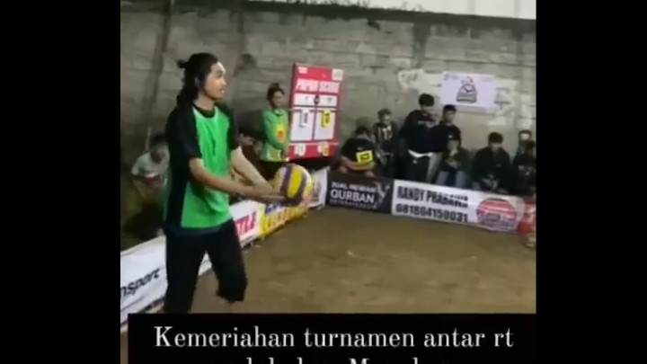 Berbaur dengan Warga, Duta Sheila On 7 Ikut Lomba Voli 17 Agustus Antar RT