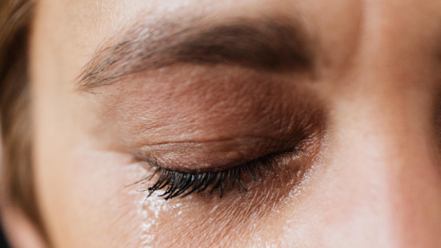 3 Tips untuk Hilangkan Mata Panda agar Tampil Lebih Segar!