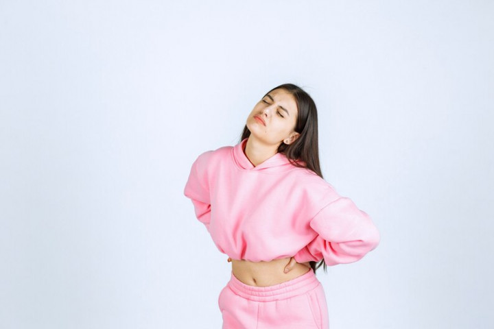 Jangan Ditahan! Simak 4 Dampak Buruk Sering Menahan Kentut