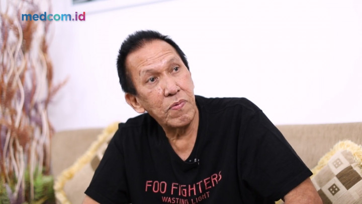 Aksi Panggung Eksentrik Band AKA Ternyata Lebih Dinikmati Penonton