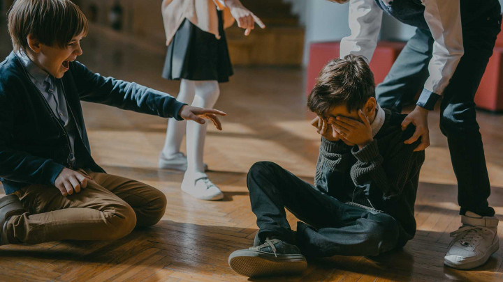 7 Dampak Negatif Bullying bagi Korban yang Perlu Diwaspadai