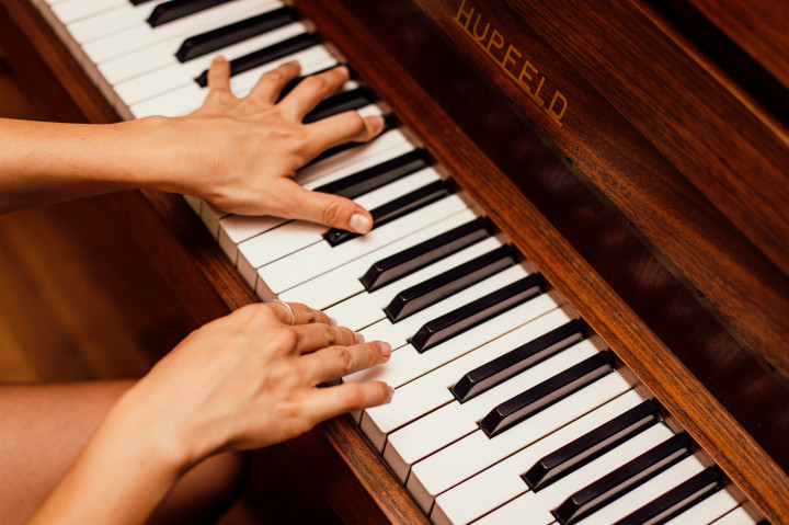 4 Cara Belajar Piano Cepat dan Mudah untuk Pemula