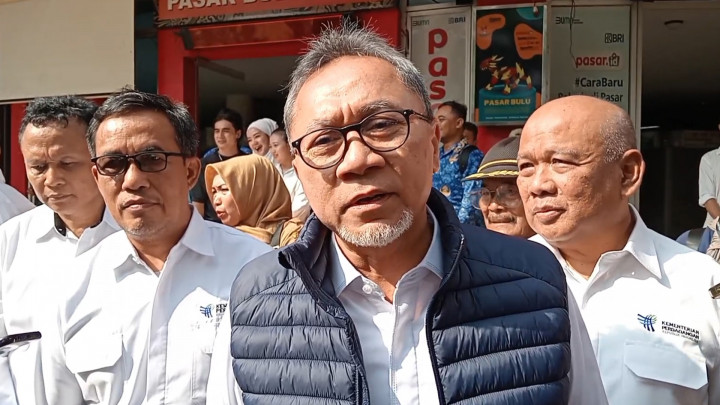 Jokowi Diklaim Keluarga PAN, Zulhas: Sudah Keluarga Kok Tanya KTA
