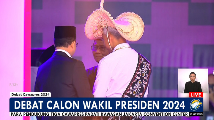 Momen Keakraban Tiga Paslon Jelang Debat Cawapres Pemilu 2024