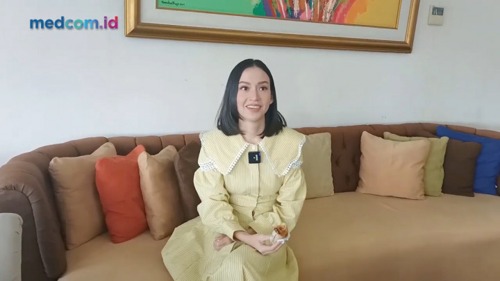 Tak Kenal Ayah Kandung Sejak Lahir, Karina Nadila Kini Legowo