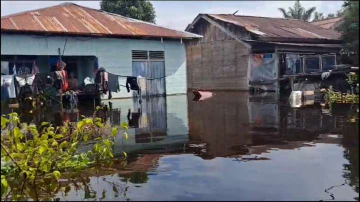 Cuaca Ekstrem, Ribuan Rumah di Rokan Hilir Terendam Banjir