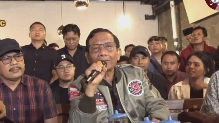 Diminta Mundur dari Jabatan Menko Polhukam, Mahfud Tunggu Momentum