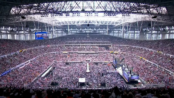 Wow! Pantauan Udara Menggunakan Drone saat Kampanye Amin di JIS