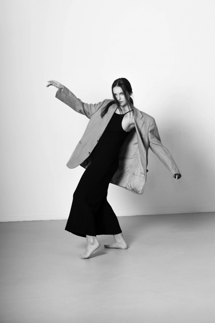 5 Style Celana yang Bikin Tubuh Terlihat Tinggi